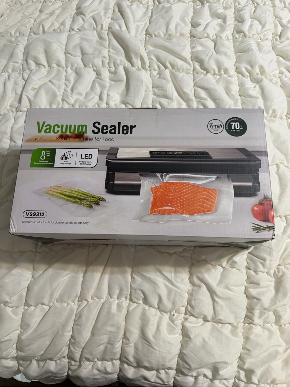 Vacuum Sealer Machine - Black with Silver Accents